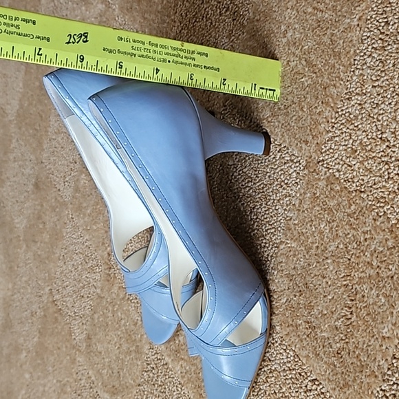 Gianni Bini Heels Womens 7.5 Blue Leather Slip On Peep Toe - Picture 5 of 8